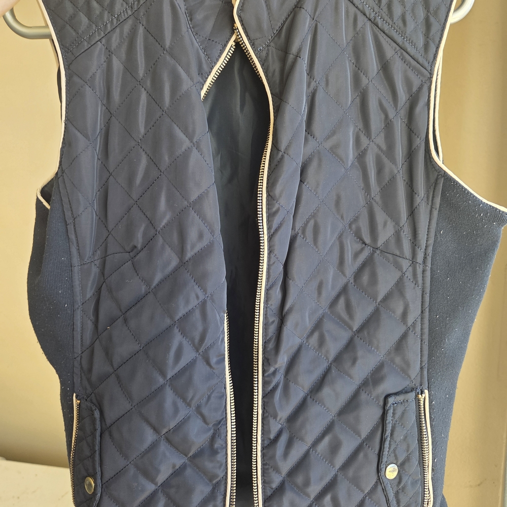 Navy Quilted Vest with White Trim